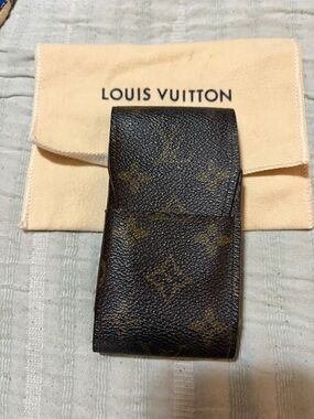 Louis Vuitton monogram pouch